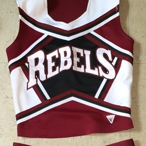 Cute Cheer Outfit.